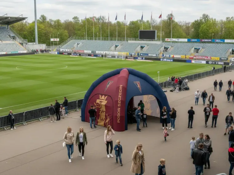 Strefa kibica na stadionie w barwach klubu